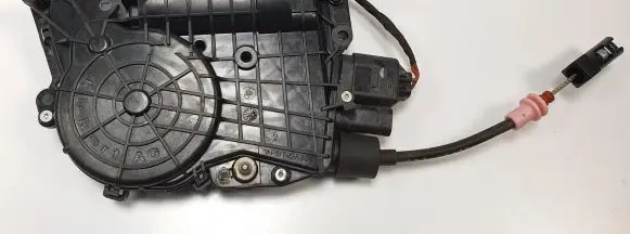 BMW 5 F10 F11 Sliding door lock 4154310400