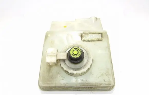 Brake fluid reservoir