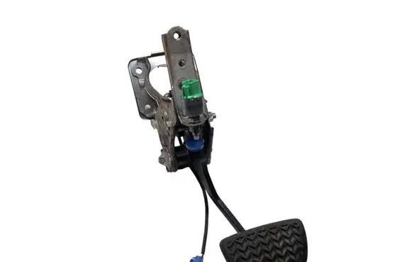 Lexus IS 220D-250-350 Brake pedal 4712150020