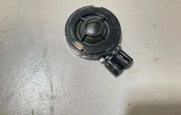 Audi Q3 8U Front door high frequency speaker 8X0035399D 1C00172002