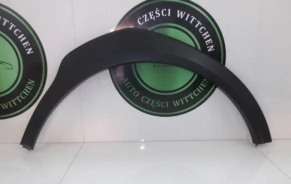 Subaru Crosstrek II Front arch trim 91112FL