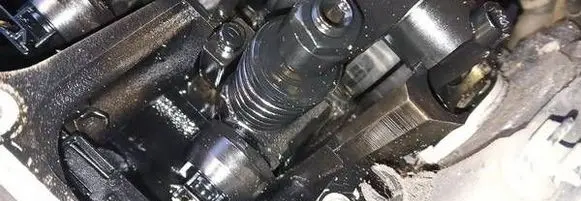 Seat Toledo III (5P) Fuel injector 038130073AG