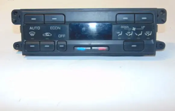 Infiniti QX4 Climate control unit 2776170T03 8520034700