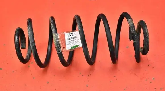 Toyota Yaris Verso Rear coil spring