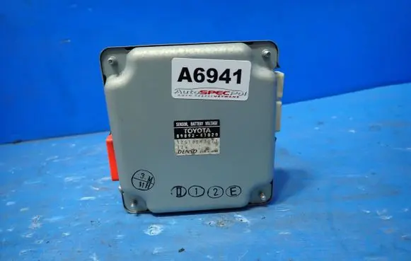 Toyota Prius (XW20) Other control units/modules 89892-47020