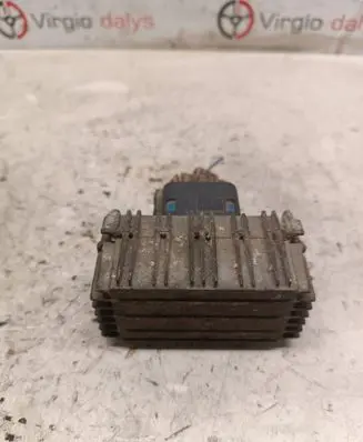 Glow plug pre-heat relay