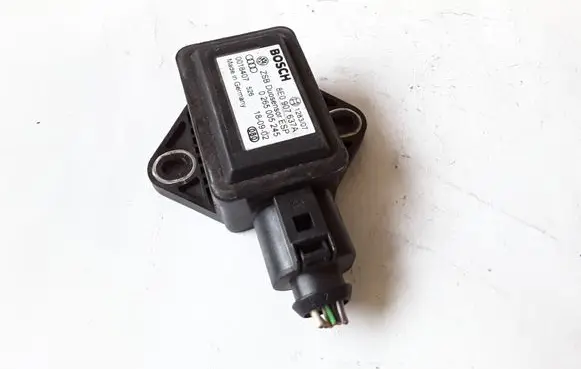Audi A6 S6 C5 4B ESP acceleration yaw rate sensor 8E0907637A 0265005245