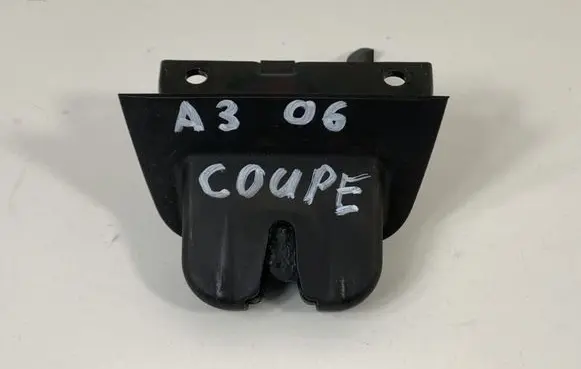 Audi A3 S3 A3 Sportback 8P Tailgate/trunk/boot lock/catch/latch 8P3827520A