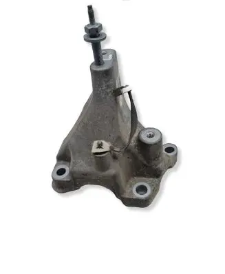 Jeep Grand Cherokee WL Gearbox mounting bracket 68375851 68375851AA