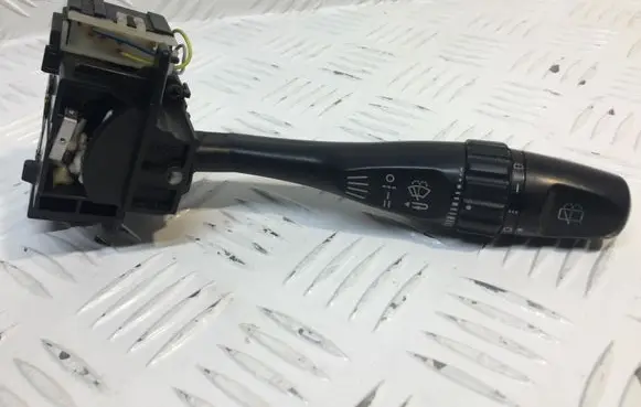 Mitsubishi Pajero Sport I Wiper control stalk 066