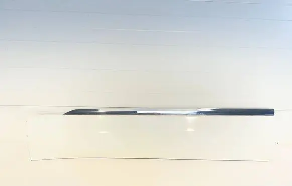 Volkswagen Tiguan Front door trim (molding) 5NA854939M