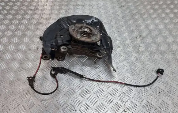 Front wheel hub
