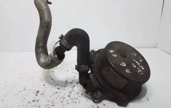 Audi A6 S6 C5 4B Vacuum pump 057145100C 72260806C 02T1650846