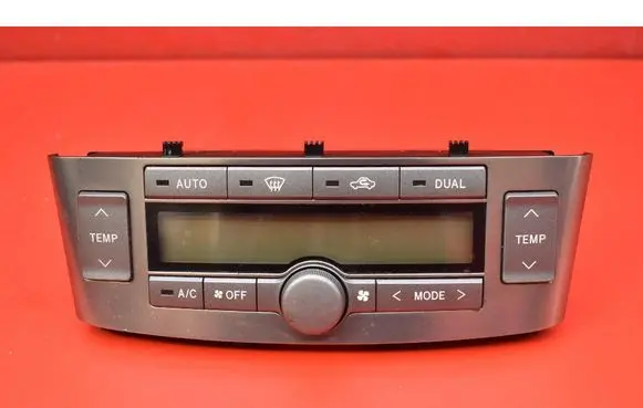 Toyota Avensis Verso Climate control unit 5590005160