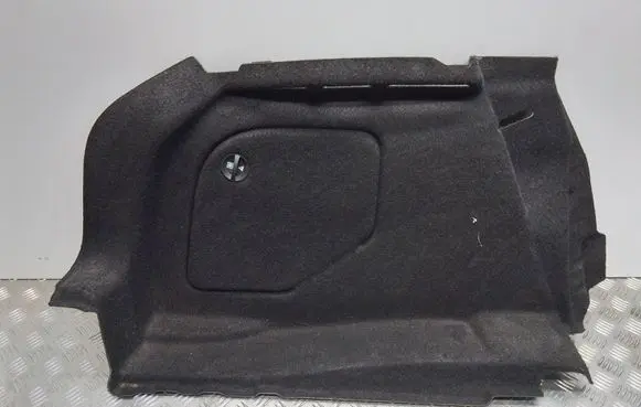 Trunk/boot lower side trim panel