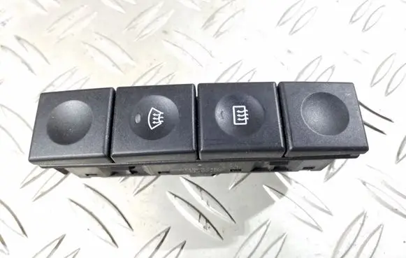 Ford Fiesta Windscreen/window heater switch 2S6T18K574AC