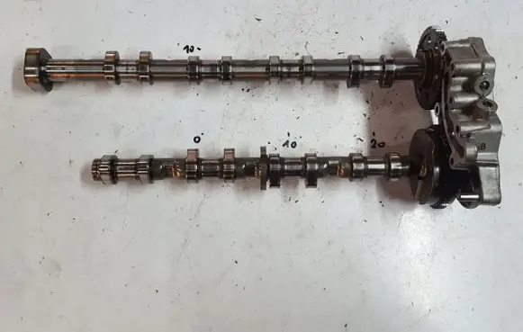 Audi A4 S4 B8 8K Camshaft 06H109257C