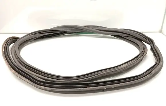 Renault Zoe Trunk rubber seal (body) 