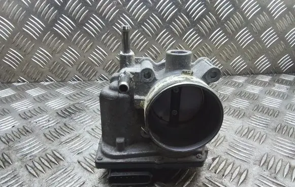 Toyota C-HR I Throttle valve 220300T110