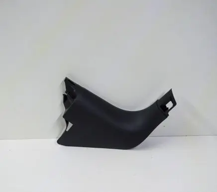 Audi A3 S3 8V Front sill trim cover 8V3867272