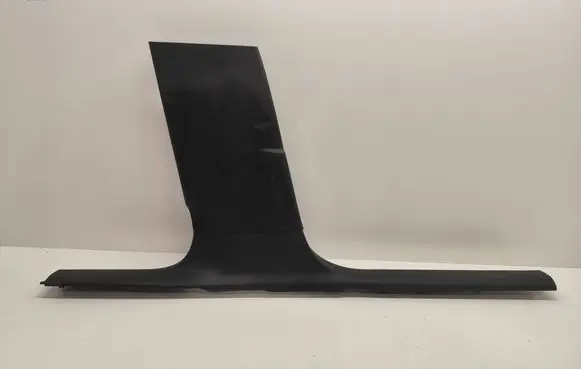 (B) pillar trim (bottom)
