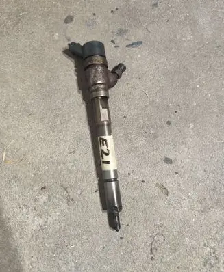 Hyundai Sonata Fuel injector 0445110258