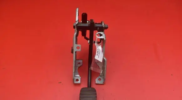 Nissan Primastar Accelerator throttle pedal