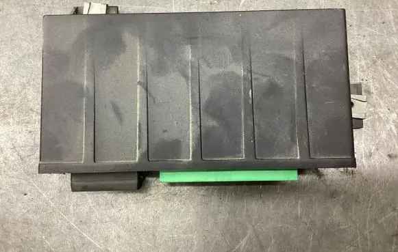 Opel Astra G Convertible roof control unit CCC1101023 81050801 17370B