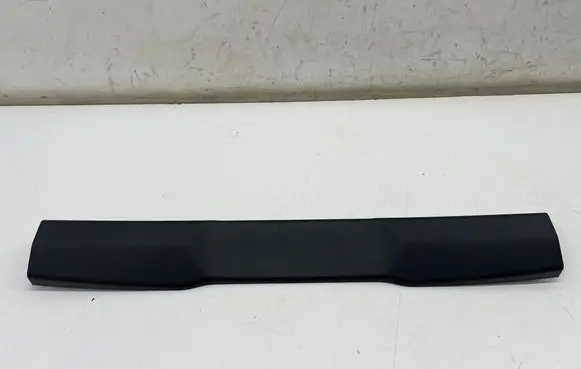 Other trunk/boot trim element