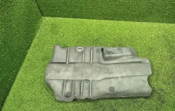 Renault Trafic III (X82) Heat shield in engine bay 140467777R 350248018 S01C029