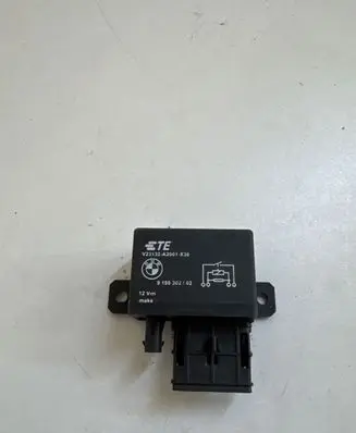 BMW X5 F15 Coolant fan relay 9198302 V23132A2001X30 294383