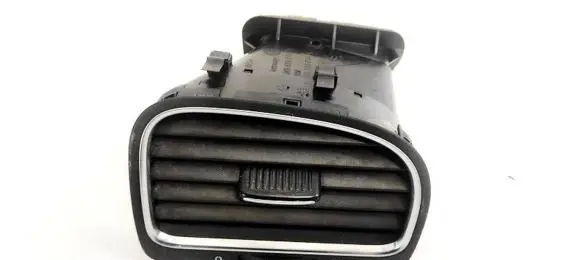 Volkswagen Golf VI Dash center air vent grill 5K0819710 5K0819704K