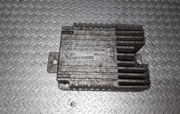 Mercedes-Benz A W168 Coolant fan relay 0275458032