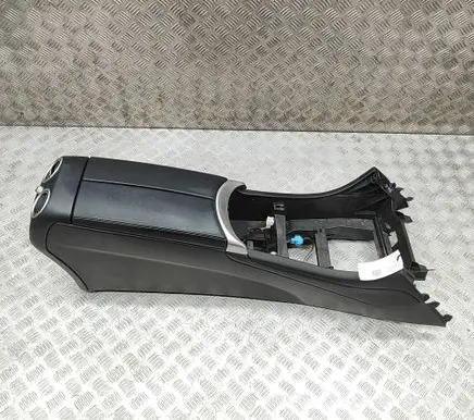 Mercedes-Benz GLC X253 C253 Center console A2536806406