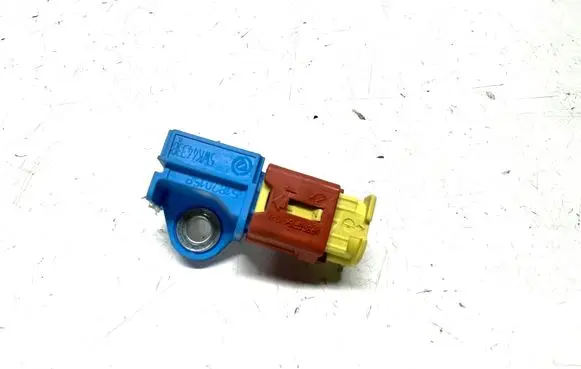 Fiat 500 Abarth Airbag deployment crash/impact sensor 51870158 5WK44338