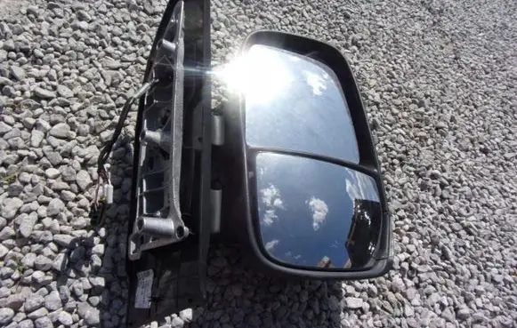 Iveco Daily 30.8 - 9 Front door electric wing mirror 5802029830