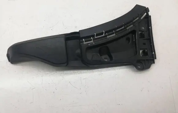 Volvo XC90 Front bumper mounting bracket 08620564