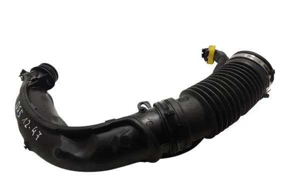 Citroen DS5 Air intake hose/pipe 9675087480
