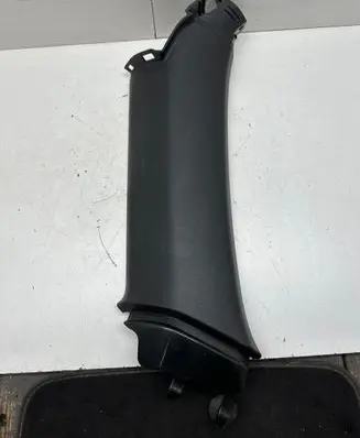 Volvo XC60 (C) pillar trim 31425700 BQ2FA