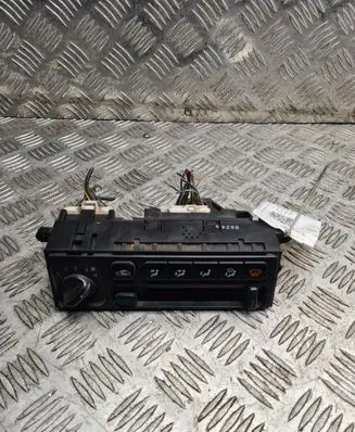 Subaru Legacy Climate control unit