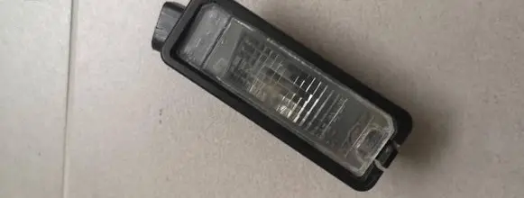 Volkswagen PASSAT B7 Number plate light 1k8943021