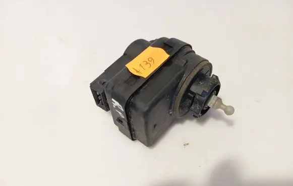 Peugeot 306 Headlight level adjustment motor PA66MD30GF15