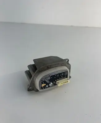 BMW 5 G30 G31 G38 LED ballast control module 10390110780