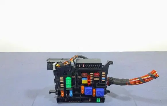 BMW 2 F45 Fuse box set 9360501