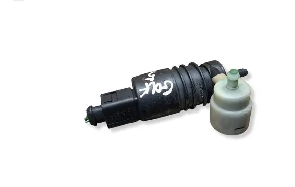 Volkswagen Golf V Windscreen/windshield washer pump 