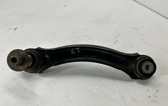 Dodge Charger Rear control arm 68045330AC 5328AA