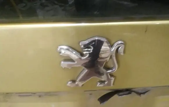 Peugeot 307 Manufacturer badge logo/emblem