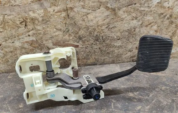 Brake pedal