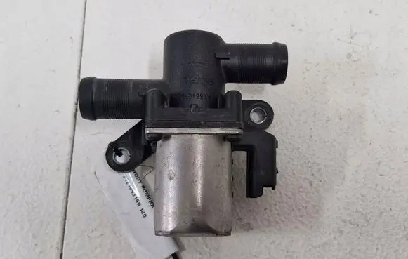 Renault Trafic III (X82) Water pump 212309316R