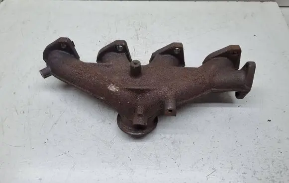 BMW 2 F46 Exhaust manifold 8519889